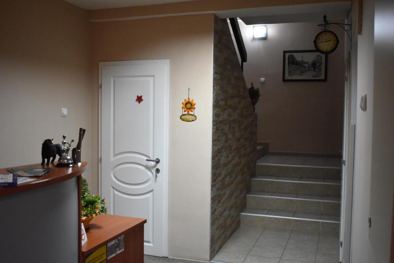 סקופיה Guest House Kozle מראה חיצוני תמונה