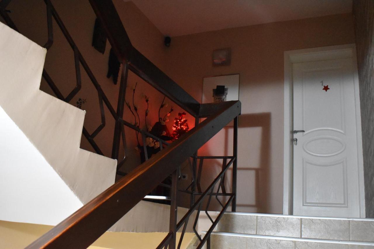 סקופיה Guest House Kozle מראה חיצוני תמונה