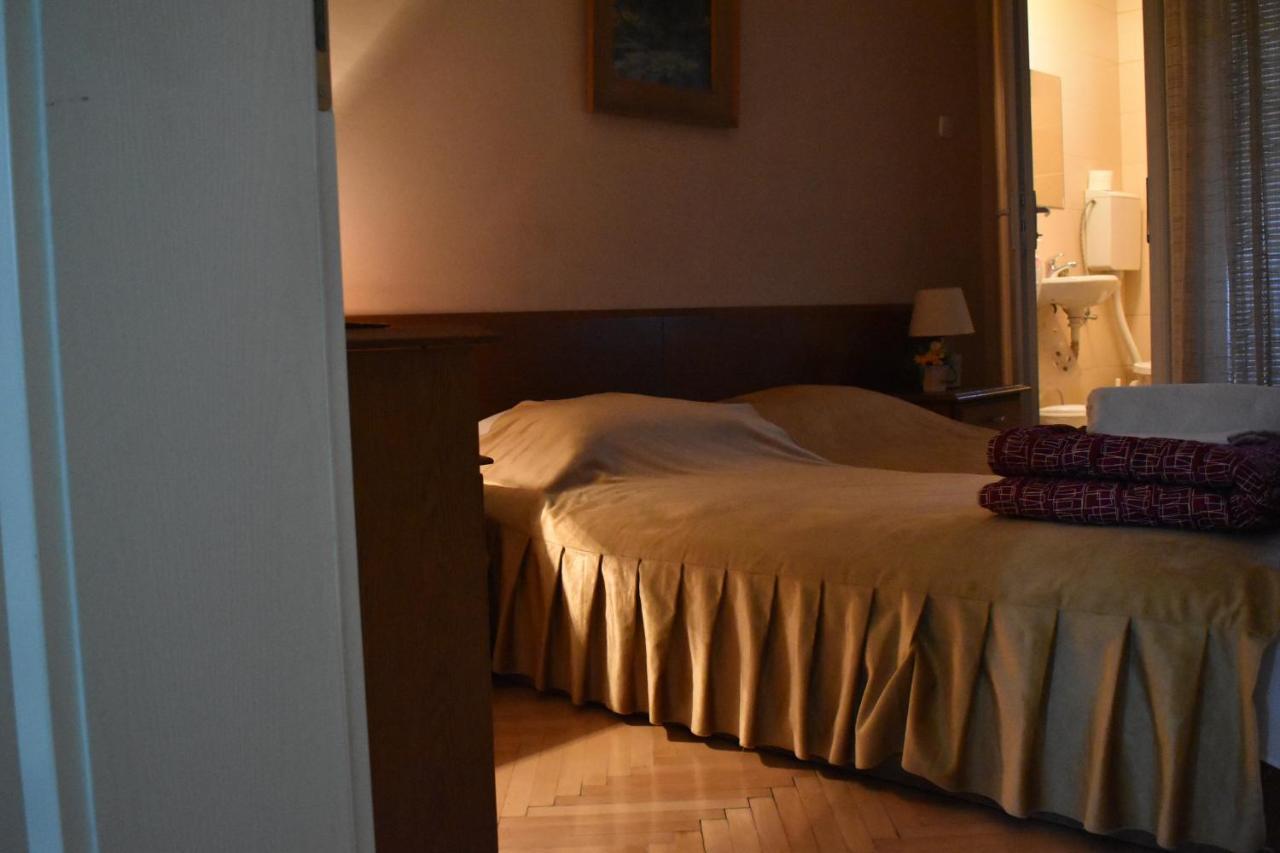 סקופיה Guest House Kozle מראה חיצוני תמונה