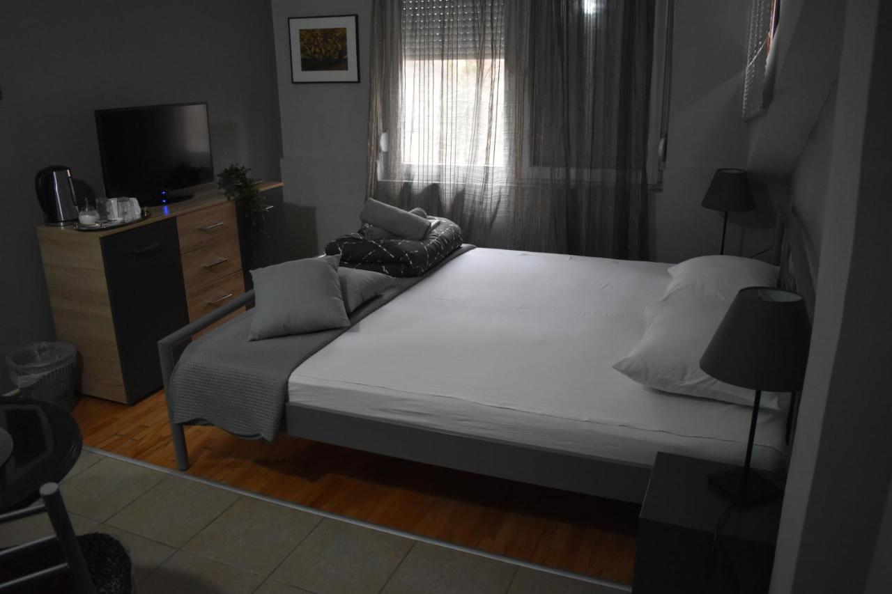 סקופיה Guest House Kozle מראה חיצוני תמונה